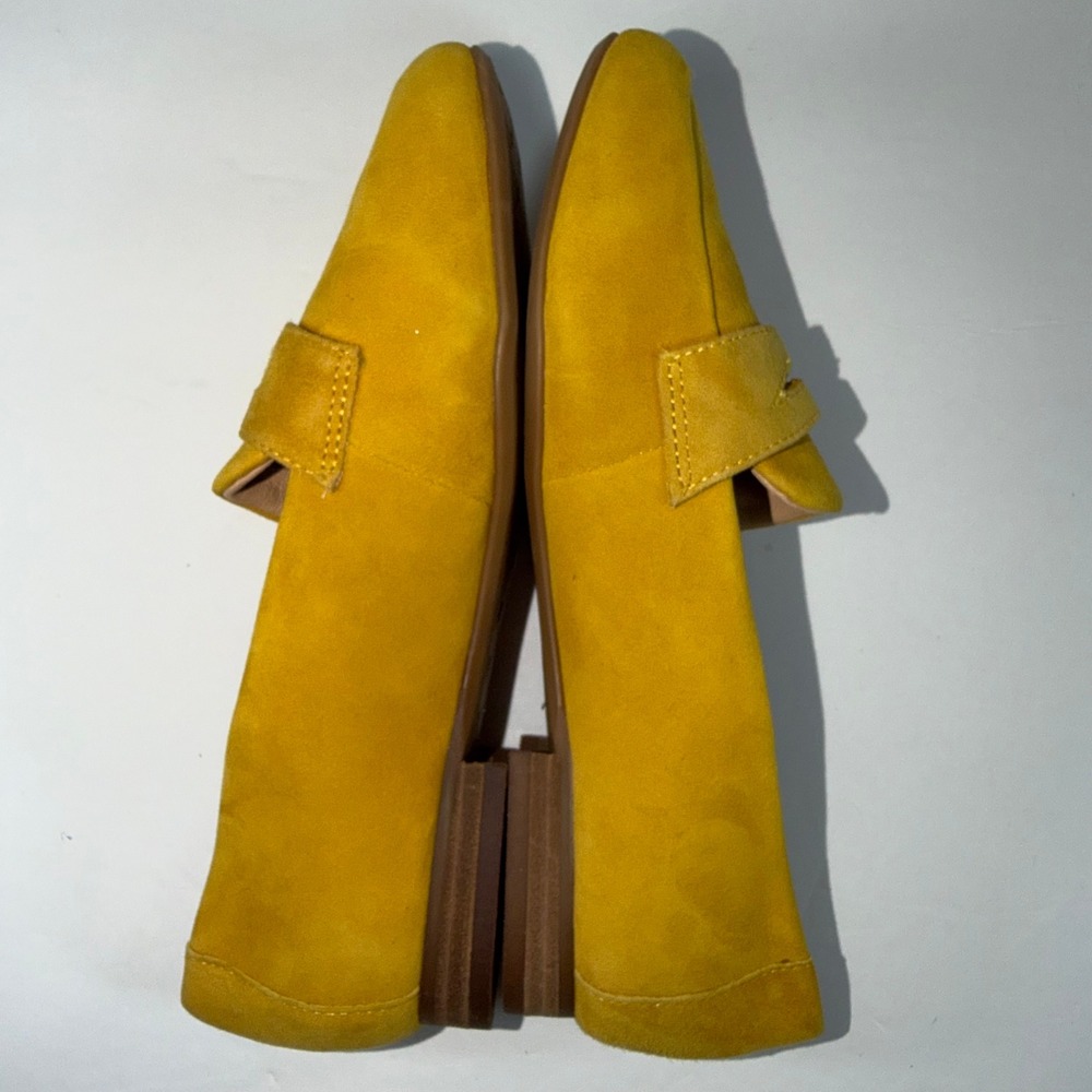 Yellow Suede Loafers Antonio Melani Women's Size 6.5 Bright Statement Shoe‎ NWOT - Picture 4 of 9